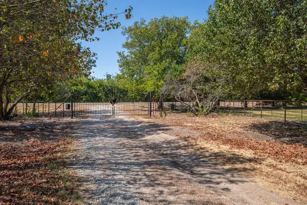 6607 S State Highway 78 Highway, Bonham, TX 75418