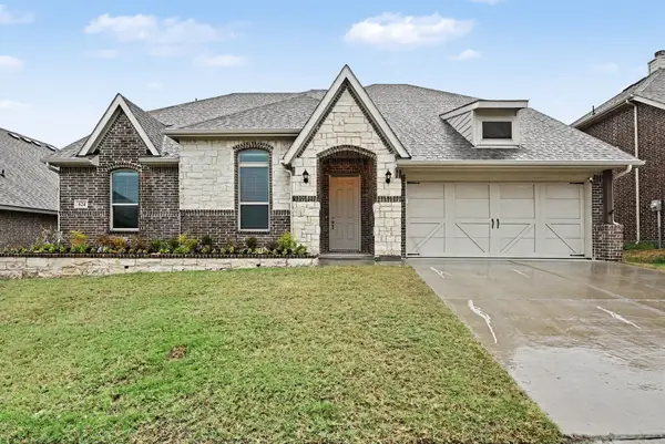 624 Soaring Star Lane, Weatherford, TX 76087