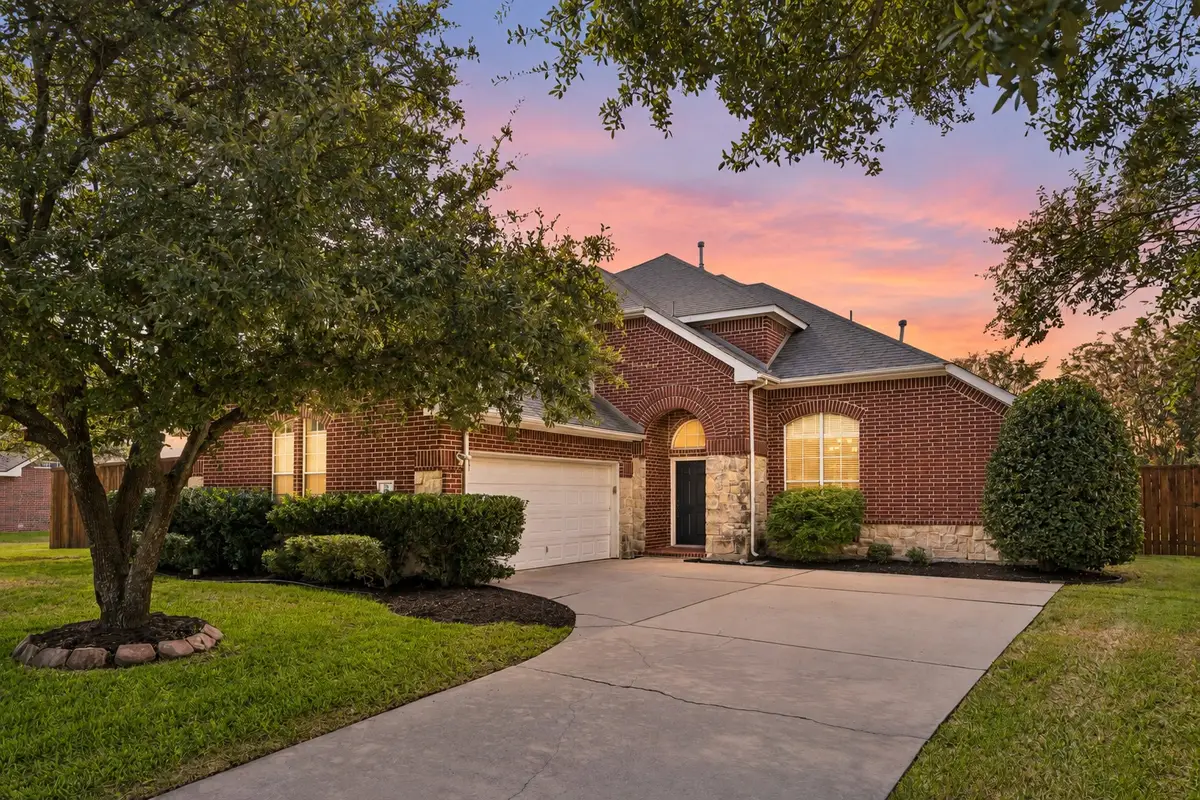 35 Creekside Drive, Trophy Club, TX 76262 - #1