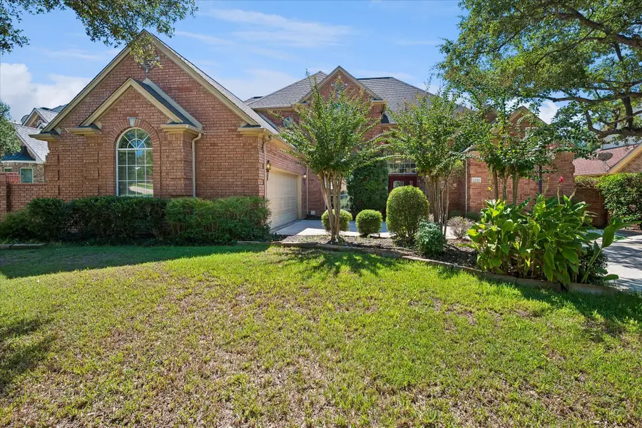 2204 Creekside Circle S, Irving, TX 75063 - #3