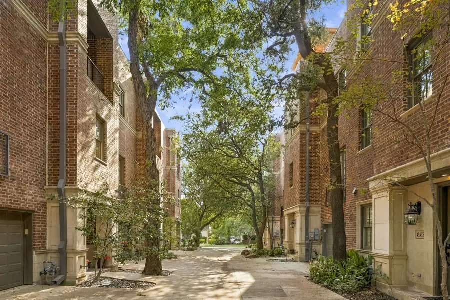 4330 Gilbert Avenue #C, Dallas, TX 75219 - #2