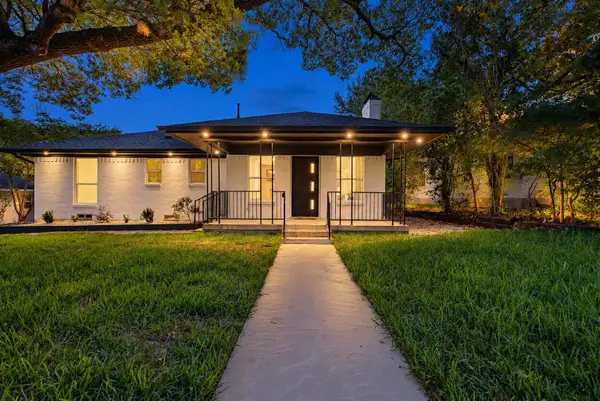 865 Peavy Road, Dallas, TX 75218
