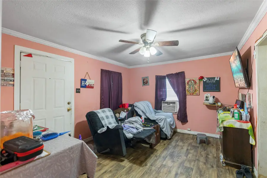 706 Yaney Street, Marshall, TX 75670 - #3
