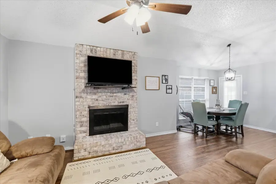6025 Kimberly Court, Haltom City, TX 76137 - #2