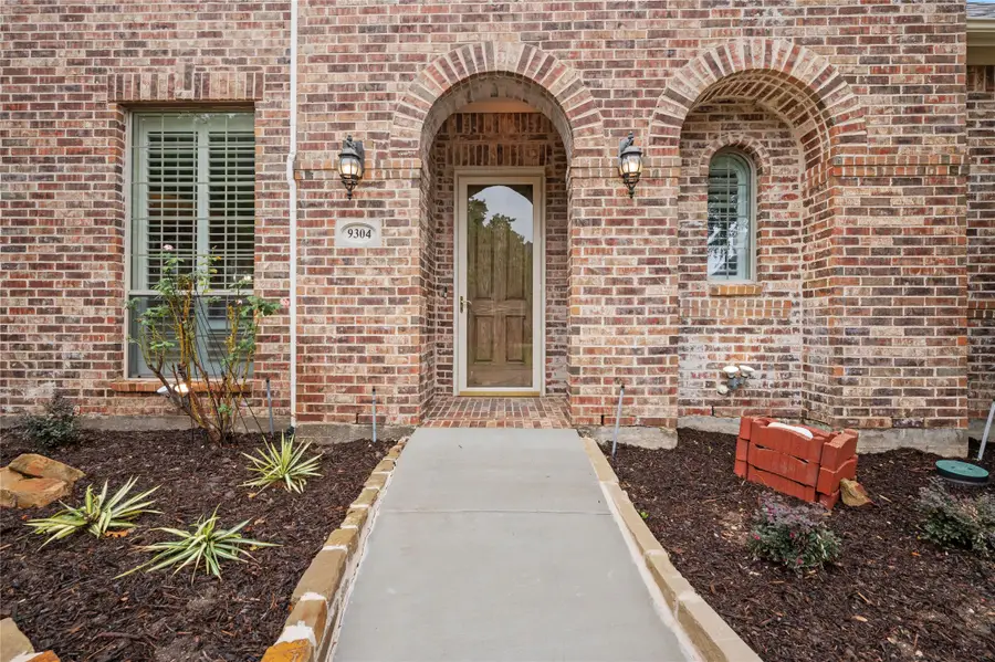 9304 Warm Springs Circle, Plano, TX 75024 - #2