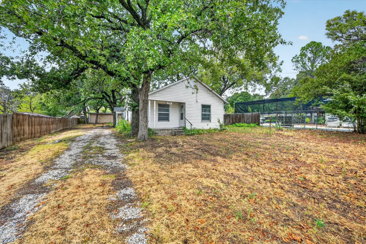 3009 Caddo Trail, Lake Worth, TX 76135 - #1