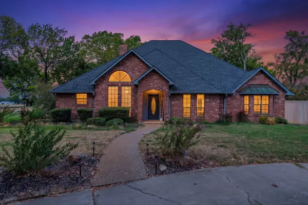 101 Briarwood Street, Sulphur Springs, TX 75482
