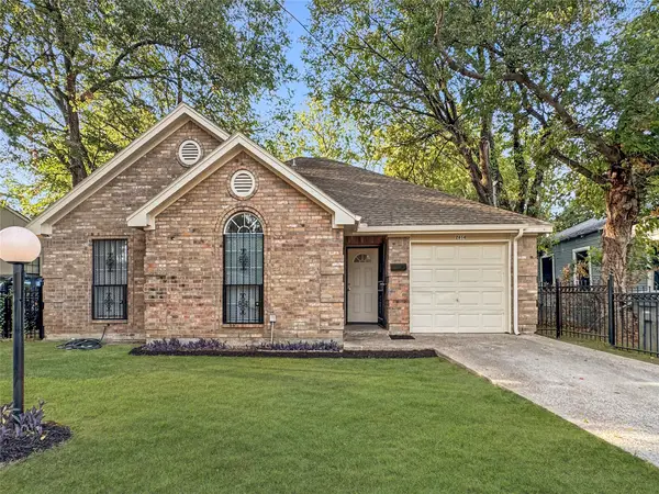 2614 Macon Street, Dallas, TX 75215