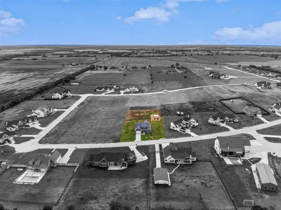 804 Republic Row, Nevada, TX 75173 - #3