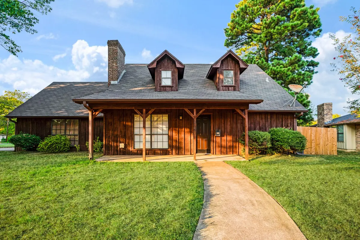 1715 Fairfax Street, Paris, TX 75460 - #1