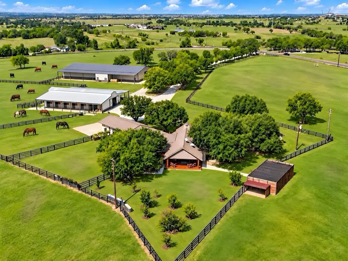 3601 W Fm 4, Cleburne, TX 76033 - #1