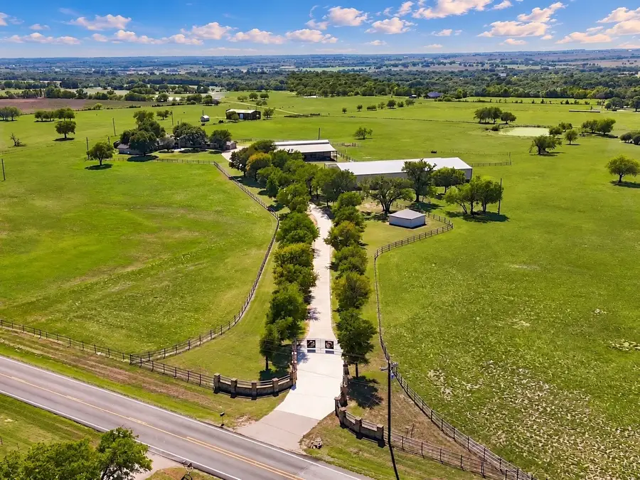 3601 W Fm 4, Cleburne, TX 76033 - #3