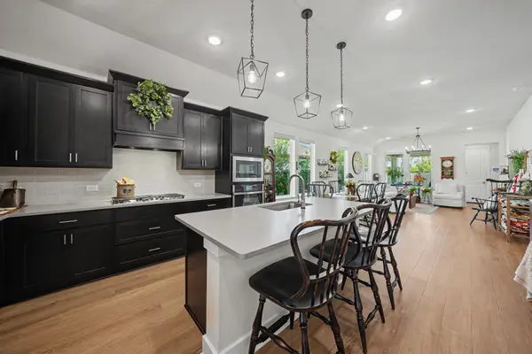 3104 Lenten Rose Lane, McKinney, TX 75071
