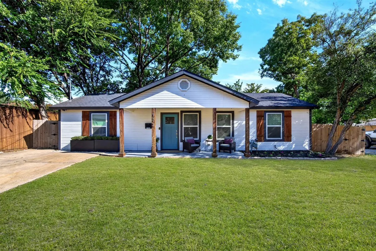 902 W Leland Avenue, McKinney, TX 75069 - #1