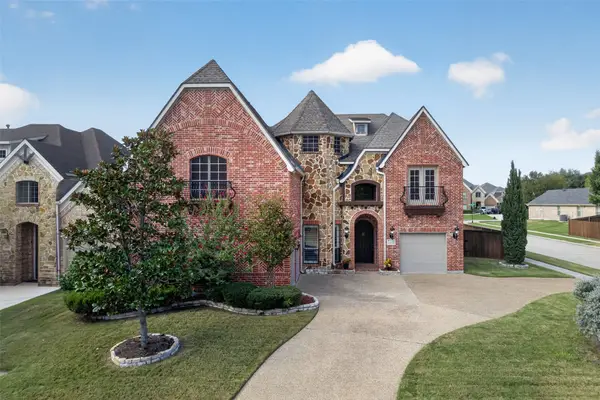 6947 Seabreeze Drive, Grand Prairie, TX 75054