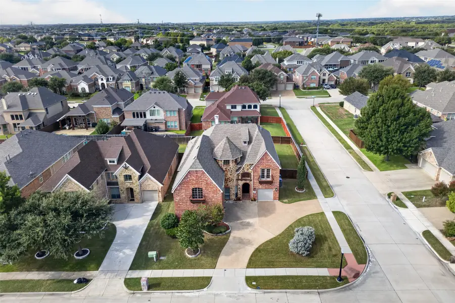 6947 Seabreeze Drive, Grand Prairie, TX 75054 - #3