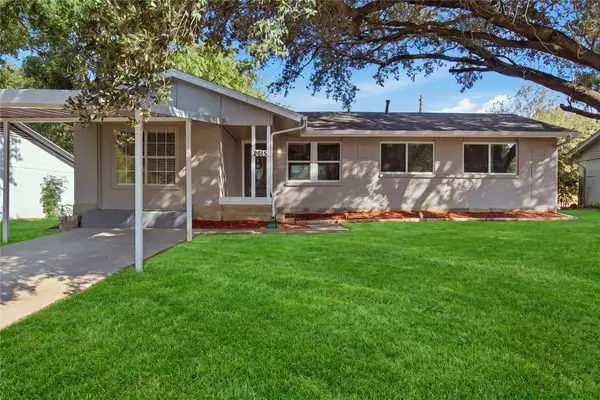 2615 North Parkway, Mesquite, TX 75149