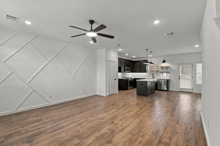 604 Brook View Drive, Van Alstyne, TX 75495 - #2