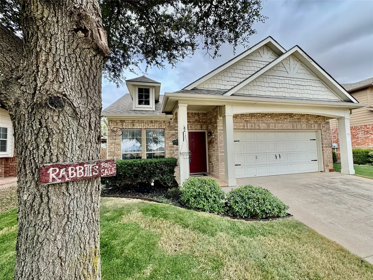 504 Winbridge Lane, Fort Worth, TX 76052 - #1