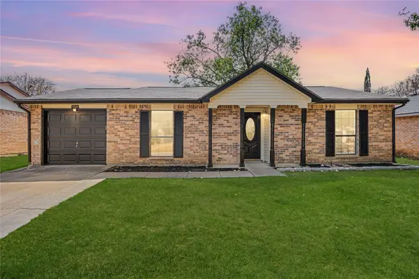 4744 China Rose Drive, Fort Worth, TX 76137
