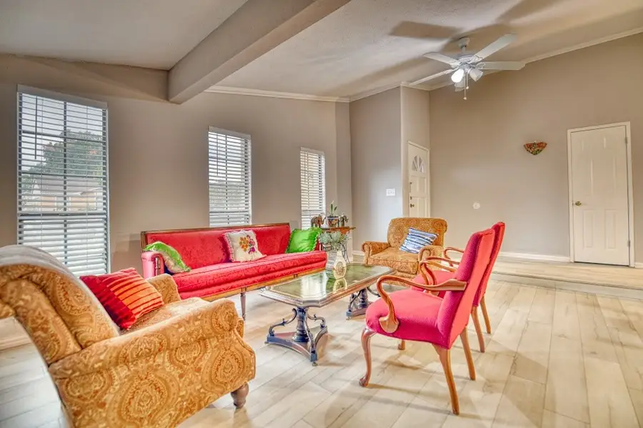 3205 Weather Vane Lane, Dallas, TX 75228 - #3