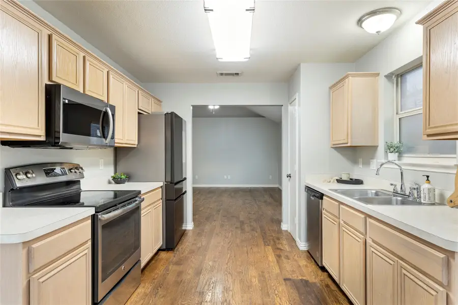 1211 Varacruz Drive, Arlington, TX 76010 - #2