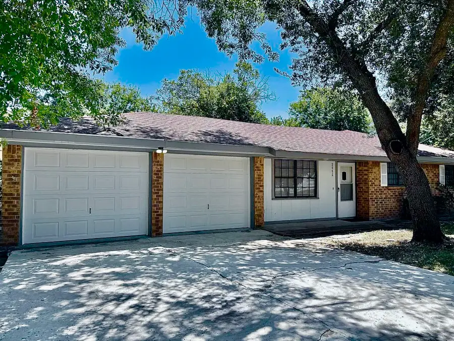2115 N 9th Street, Temple, TX 76501 - #2