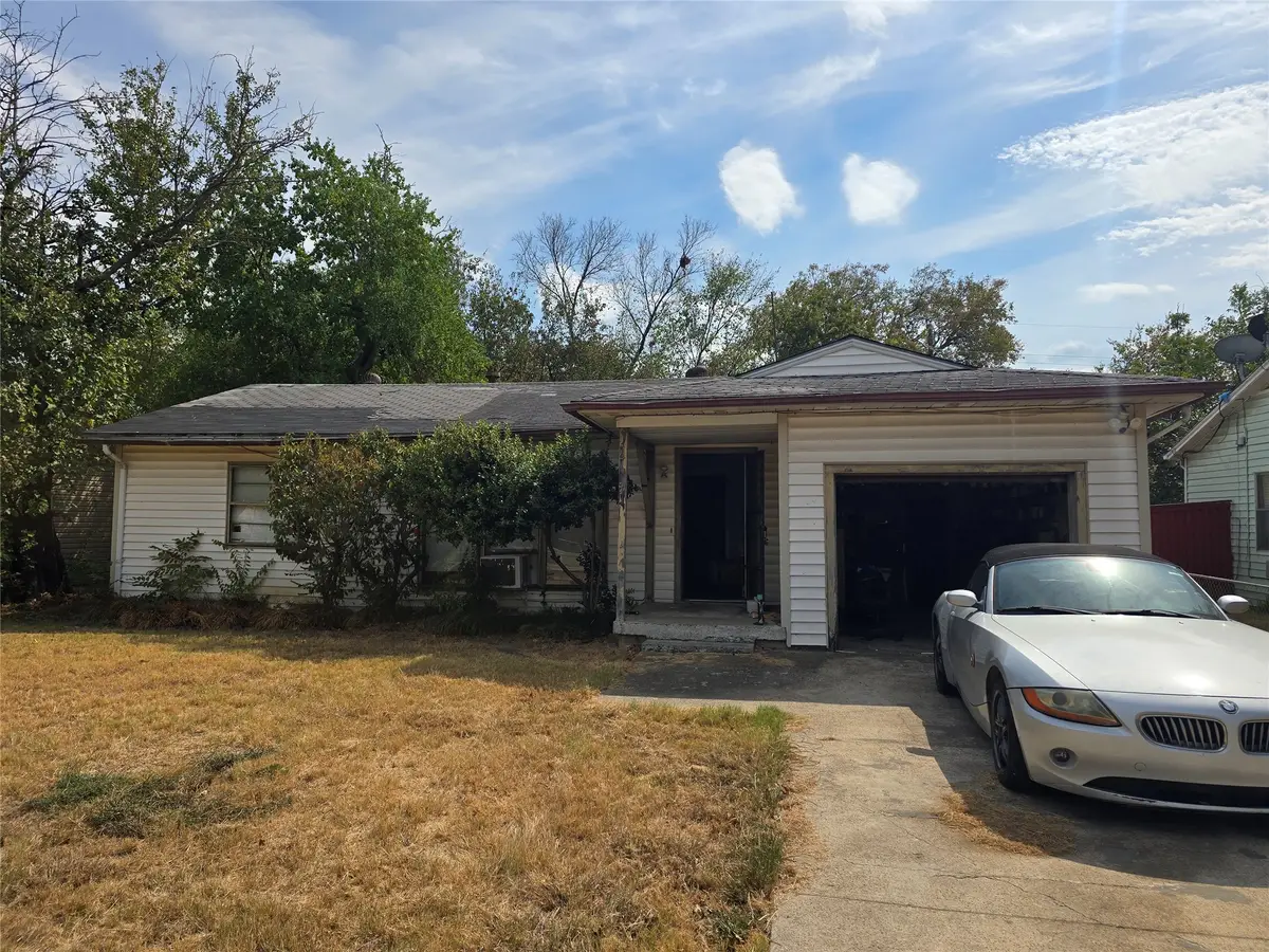 2206 Anderson Street, Irving, TX 75062 - #1