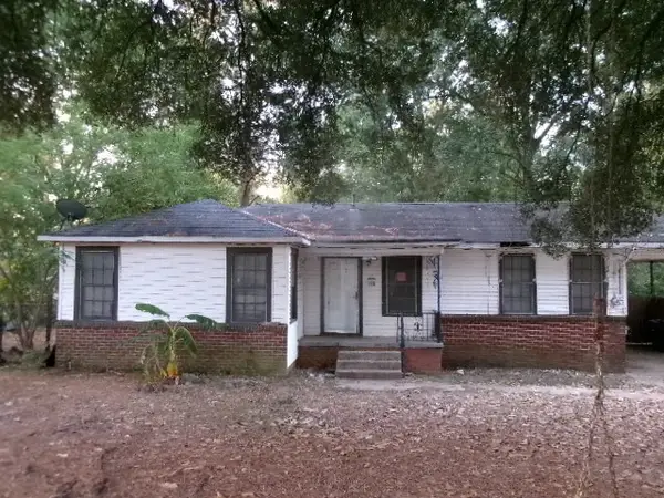 1807 Shady Lane, Shreveport, LA 71118