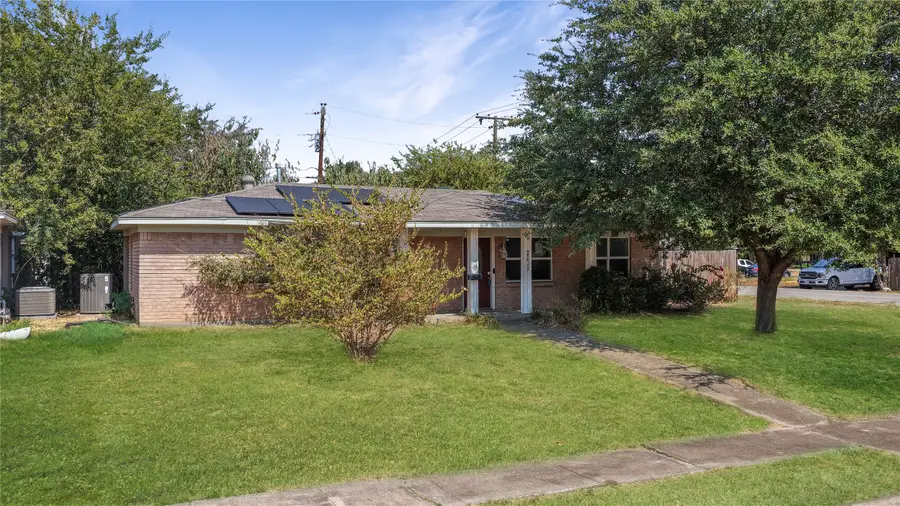 2201 Linwood Lane, Irving, TX 75061 - #3