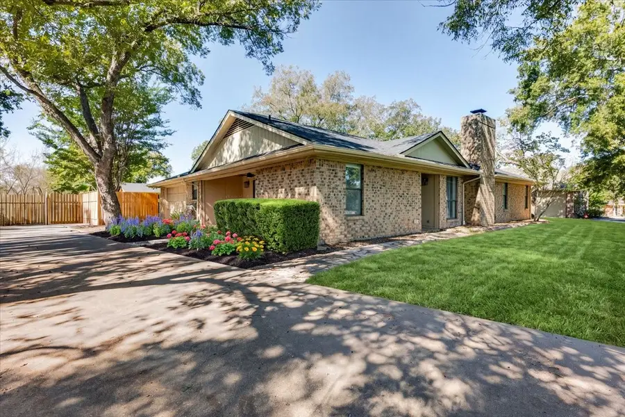 8105 Ravenswood Road, Granbury, TX 76049 - #2