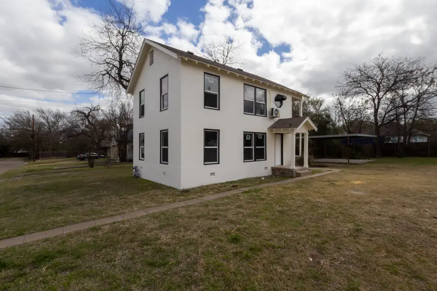 1704 Ethel Avenue #B, Waco, TX 76707 - #2