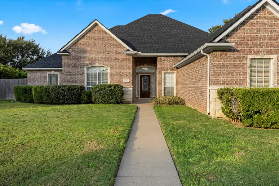 706 Meadowview, Cleburne, TX 76033 - #2