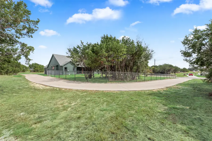 301 Sharla Smelley Road, Weatherford, TX 76088 - #3