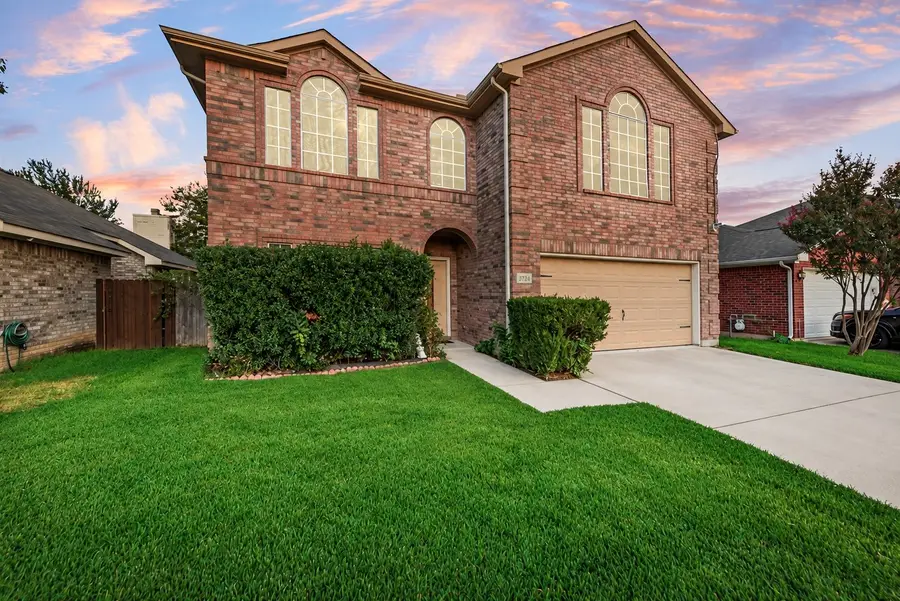 5715 Creekhollow Drive, Arlington, TX 76018 - #2