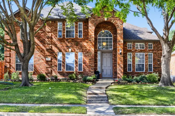 8121 Fountain Springs Drive, Plano, TX 75025