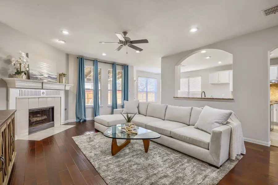8121 Fountain Springs Drive, Plano, TX 75025 - #2