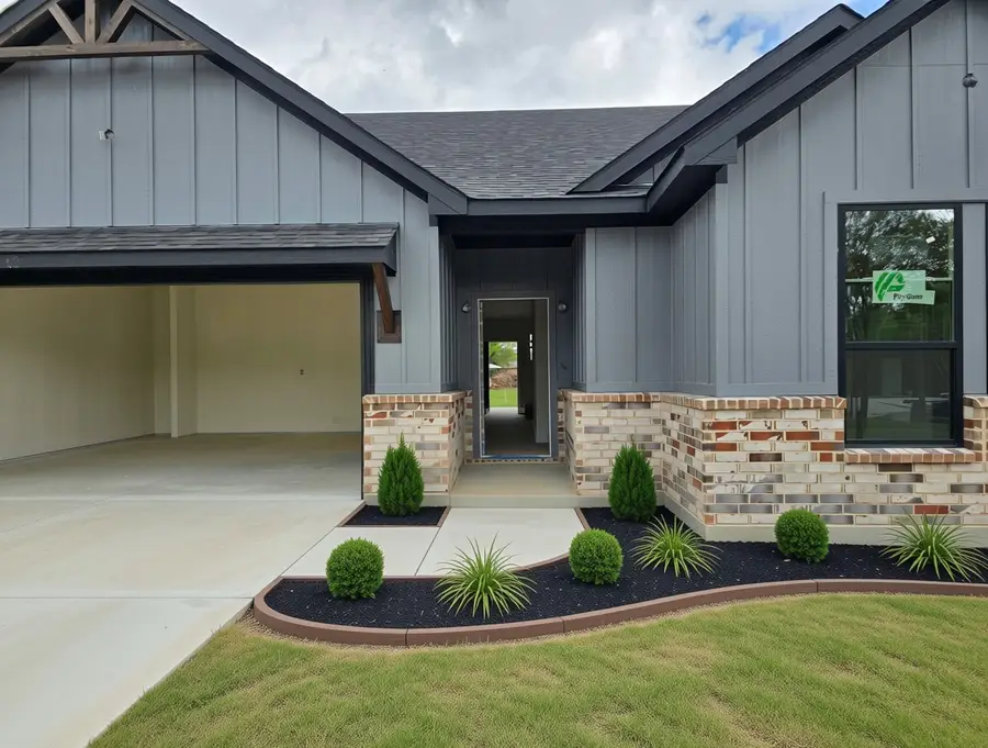 106 Meadow Heath Drive, Gun Barrel City, TX 75156 - #3