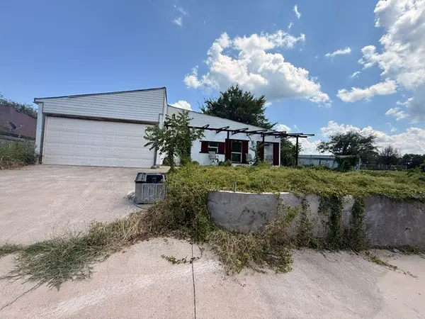 701 Shoreline Drive, West Tawakoni, TX 75474