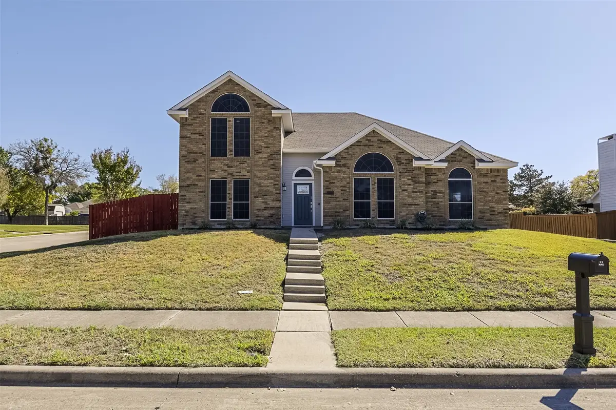 5914 Beacon Drive, Rowlett, TX 75089 - #1