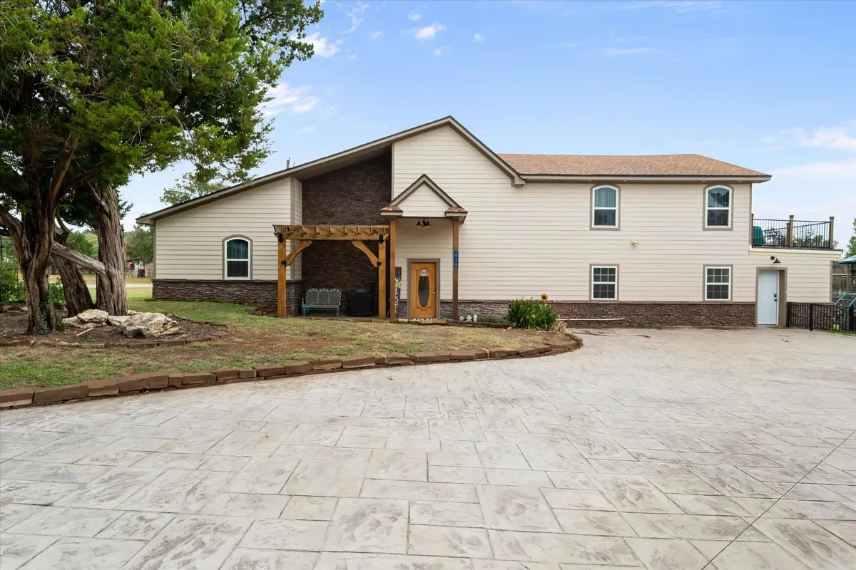 419 Sky Harbour Court, Granbury, TX 76049 - #1