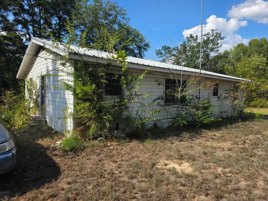 2329 S State Highway 37, Mineola, TX 75773 - #3