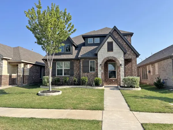 1117 Milfoil Drive, Justin, TX 76247