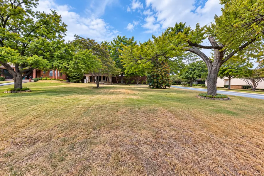 9345 E Lake Highlands Drive, Dallas, TX 75218 - #3