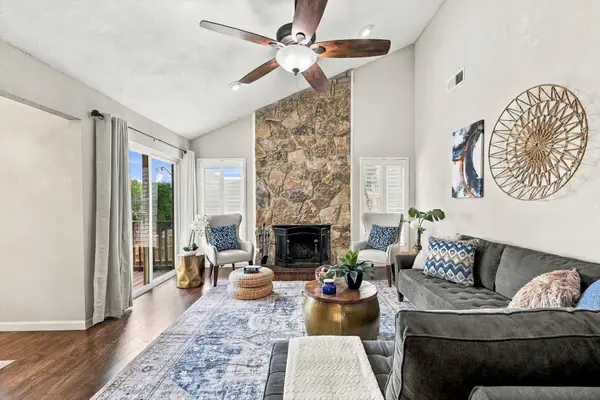3713 Dexter Avenue, Fort Worth, TX 76107