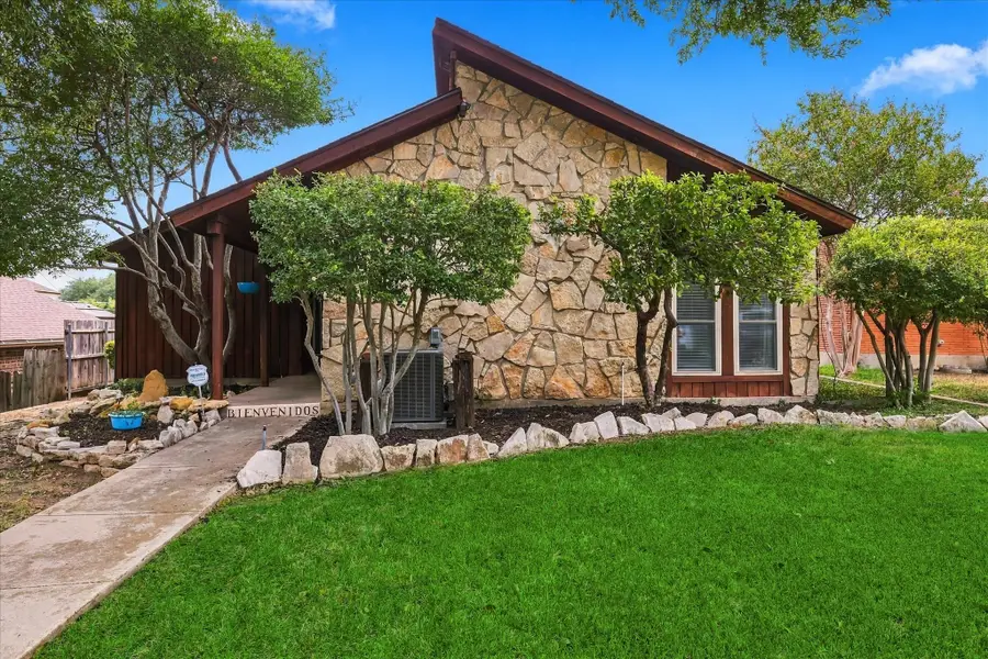 3713 Dexter Avenue, Fort Worth, TX 76107 - #2