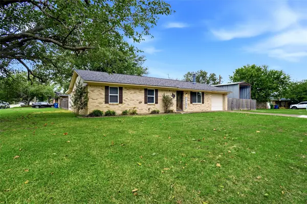 803 S 1st Street, Sanger, TX 76266