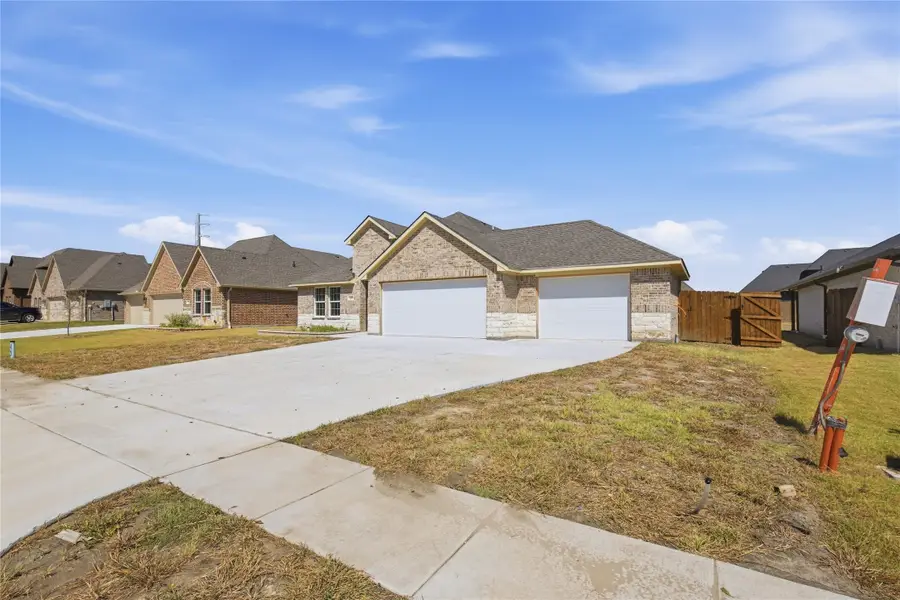 145 Trevor Lane, Greenville, TX 75402 - #2
