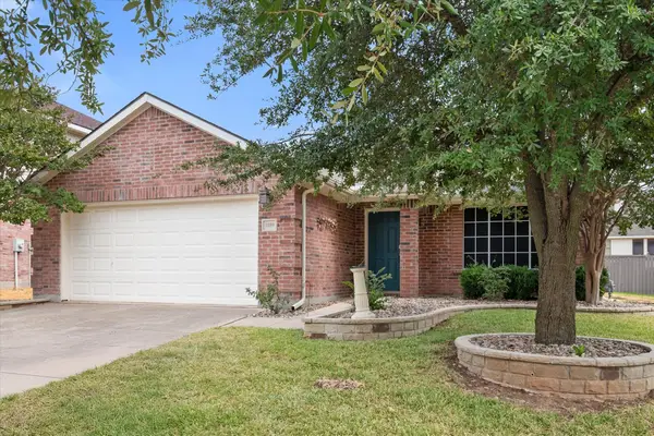 1109 Nighthawk Road, Fort Worth, TX 76108