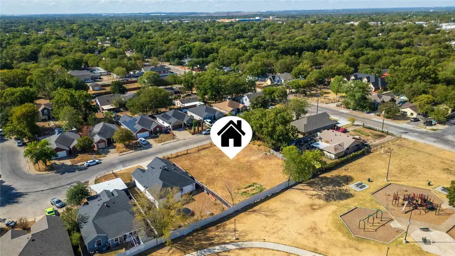 8521 Torreon Street, Dallas, TX 75217 - #2